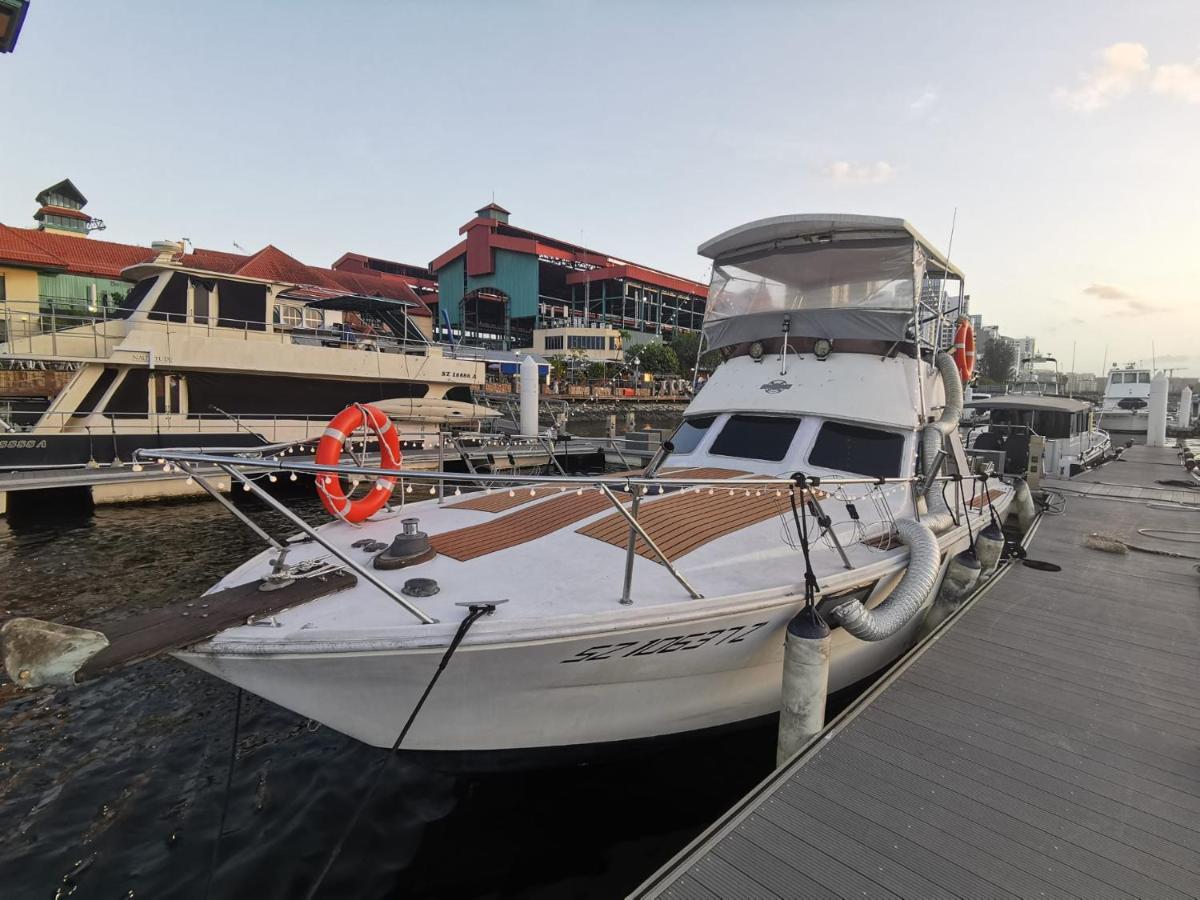 Sweet Elegant Boat Home @ Marina Waterfront 싱가포르 외부 사진